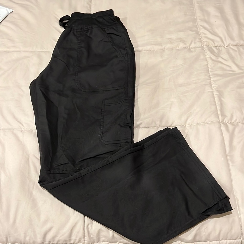 Black scrub pants, 5 pockets- worn once
